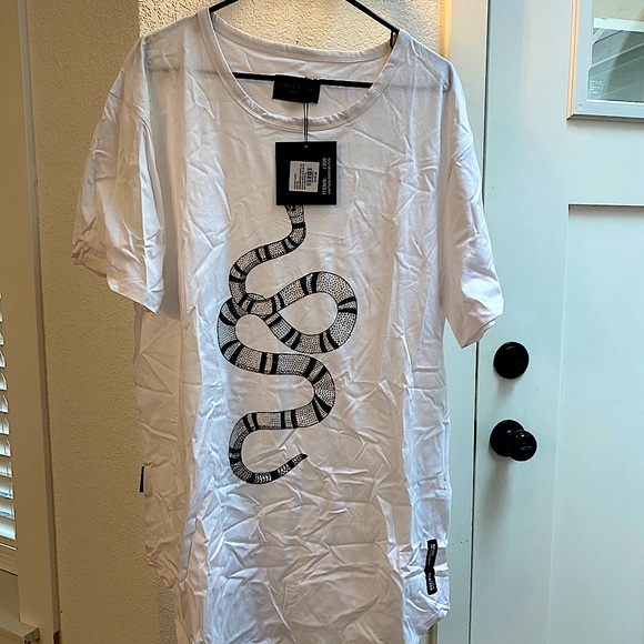 Saint Morta T shirt brand new with tag - Picture 1 of 3